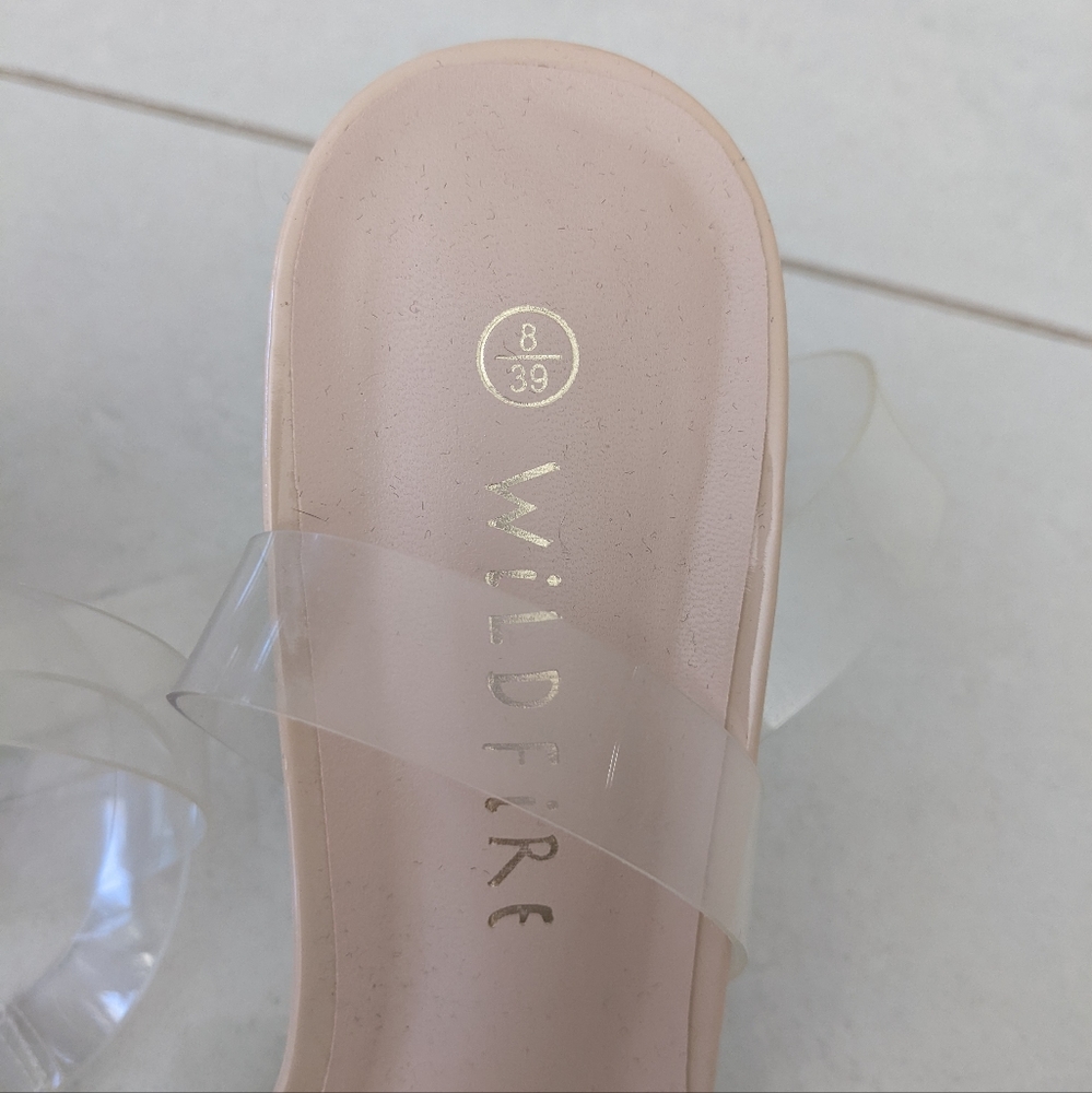 SOLD - Wildfire Regina Clear Block Heels Nude Sz 8/39 - Picture 8 of 9